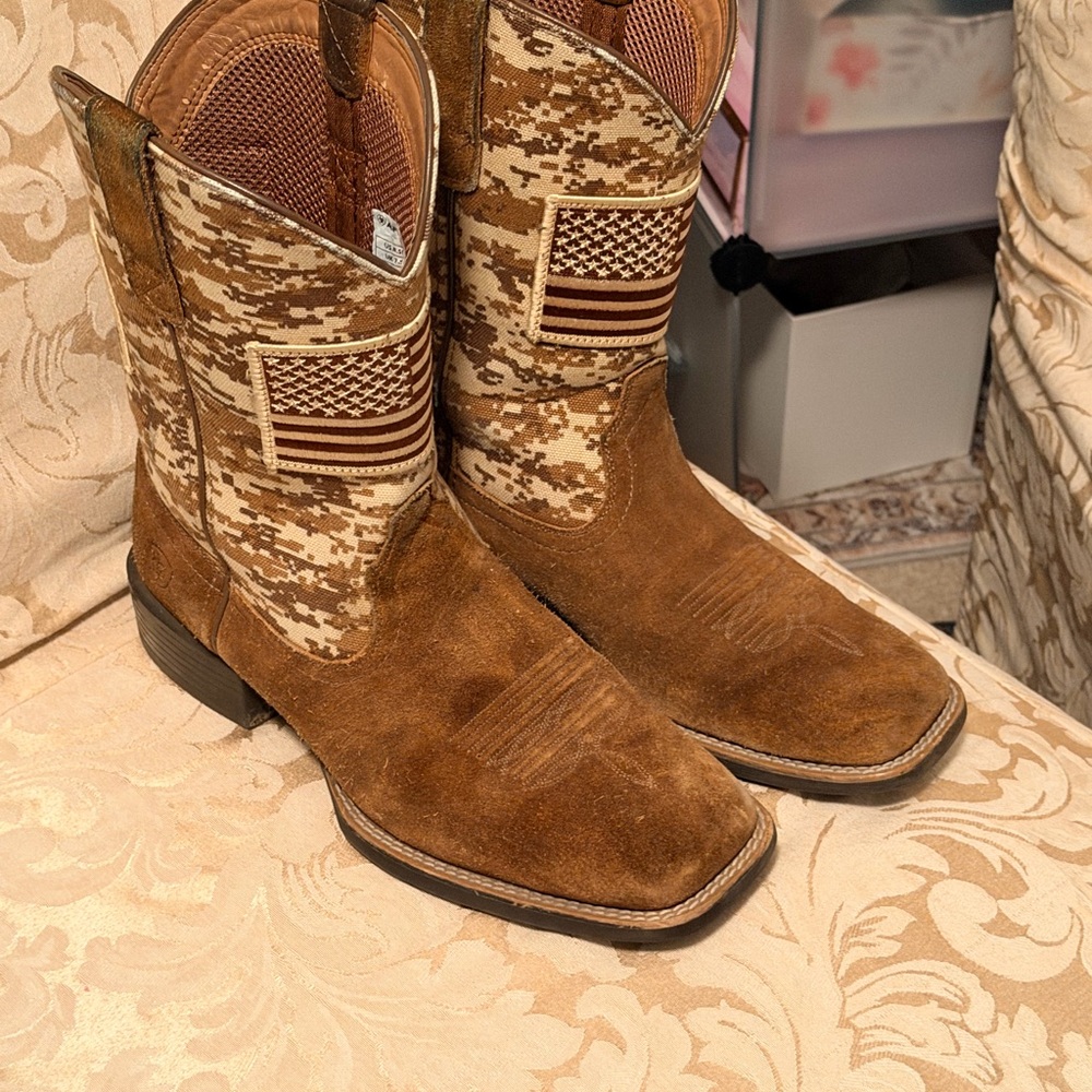 Ariat Men's Tan Camo Western Boots